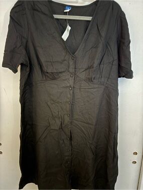 Old Navy Black V-Neck Button-Front Dress